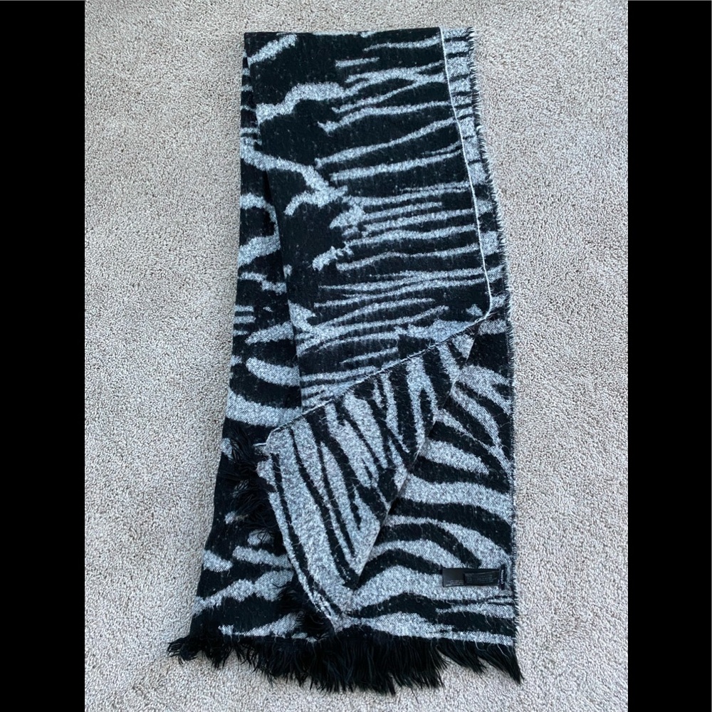 Mango zebra printed long scarf